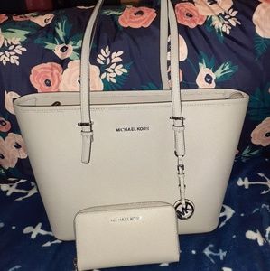 Michael Kors Set